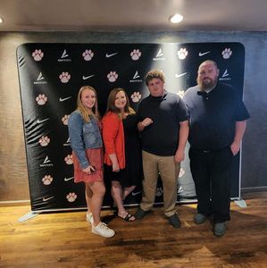 Meet your Posher, Destiny